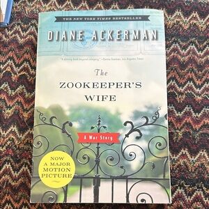 The Zookeeper's Wife by Diane Ackerman - Green Cover